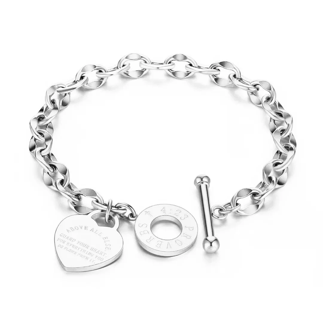 Pulseira Em Aço Inoxidável Com Pingente Em Formato De Coração