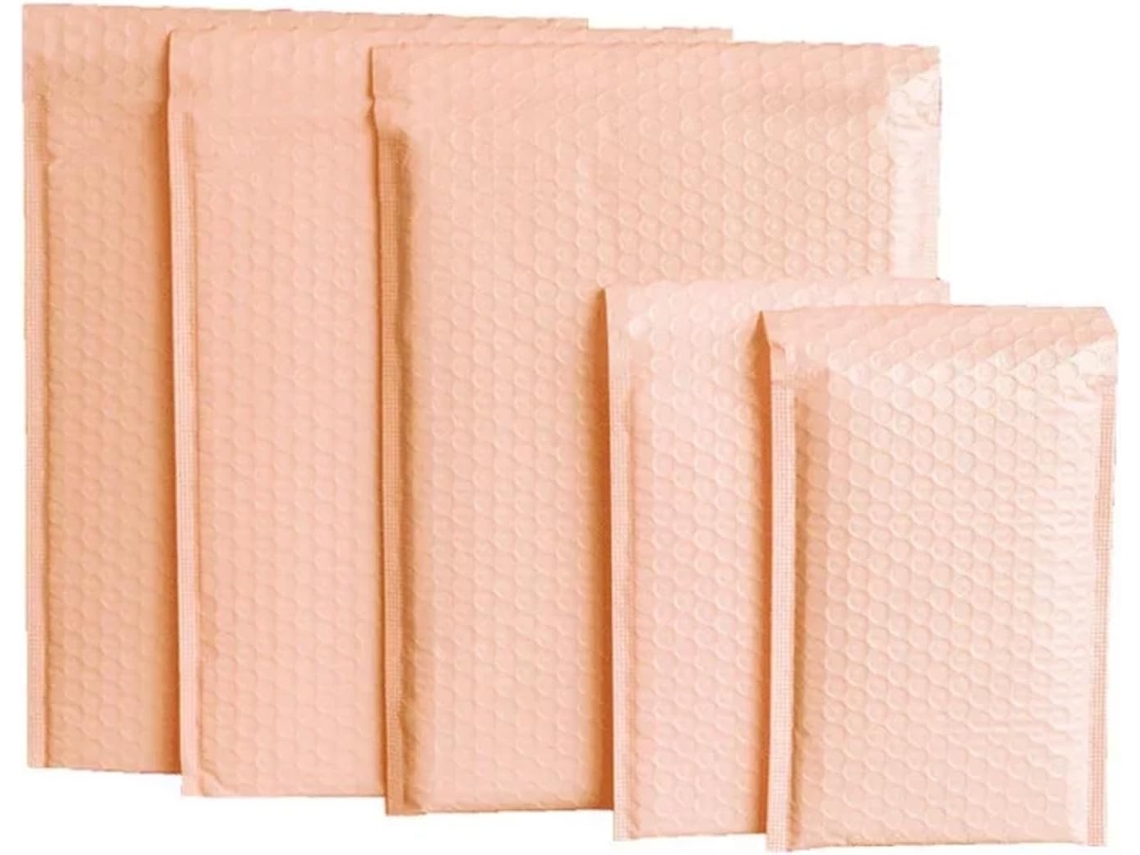 Pacote com 20 envelopes acolchoados autoadesivos rosa para embalagens.