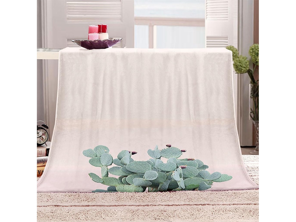 Manta com Estampa de Cactos Verdes em Microfibra 70x100cm