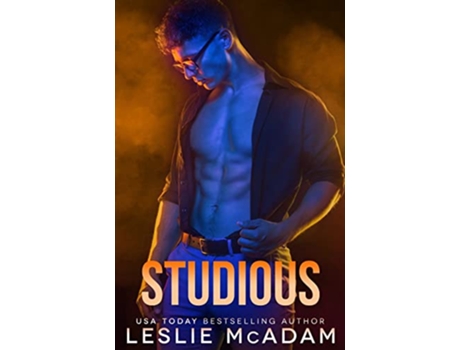 Livro Studious A Contemporary MM Gay Romance Novel de Leslie McAdam (Inglês)