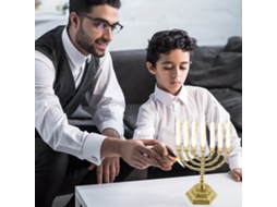 Menorah 7 Ramos Porta velas Judaico Dourado com Design de Tribos de Israel para Hanukkah 13x10cm S/MARCA