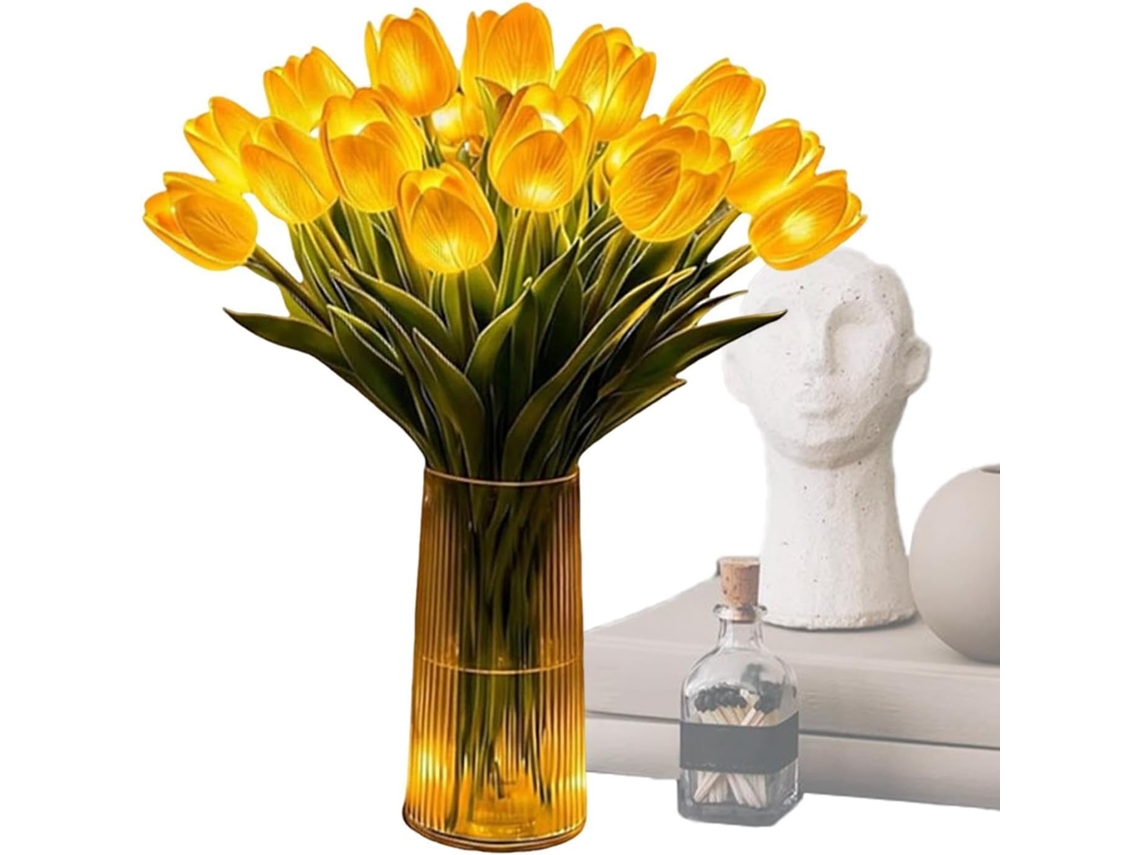 Luminária decorativa genérica, decoração floral romântica.