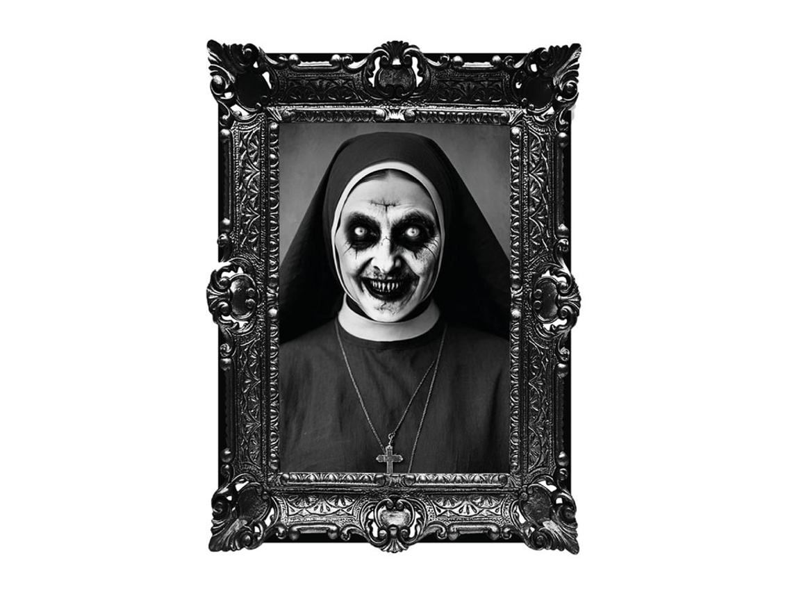 Adesivo De Terror Freira Assassina 58x45 Cm