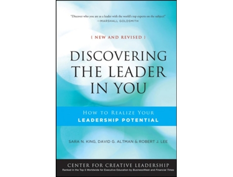 Livro Discovering the Leader in You: How to Realize Your Leadership Potential de Sara N. King, David Altman et al. (Inglês)
