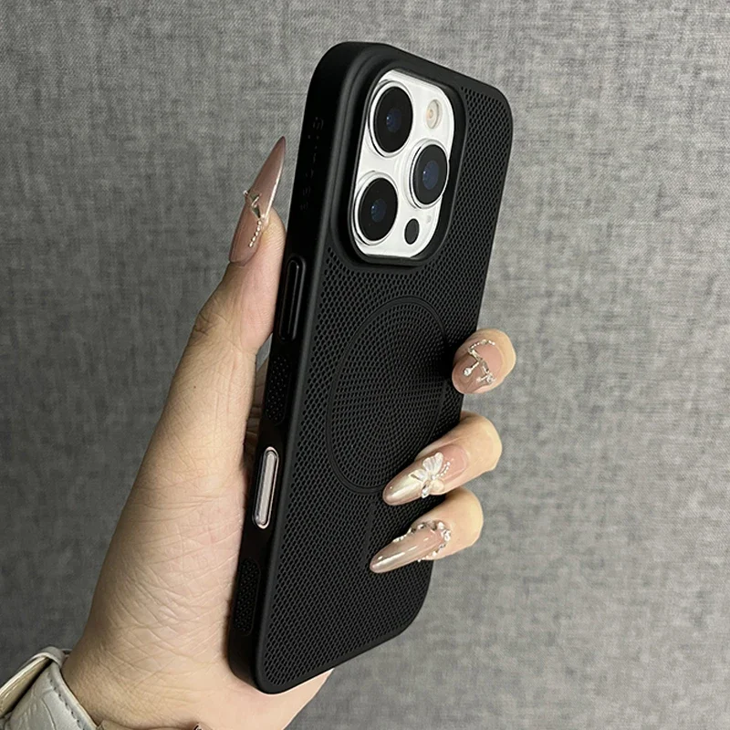 Capa De Celular Com Resfriamento Em Malha, Ultrafina E Rígida Em Policarbonato (preta) Para Iphone 14 Pro Max.