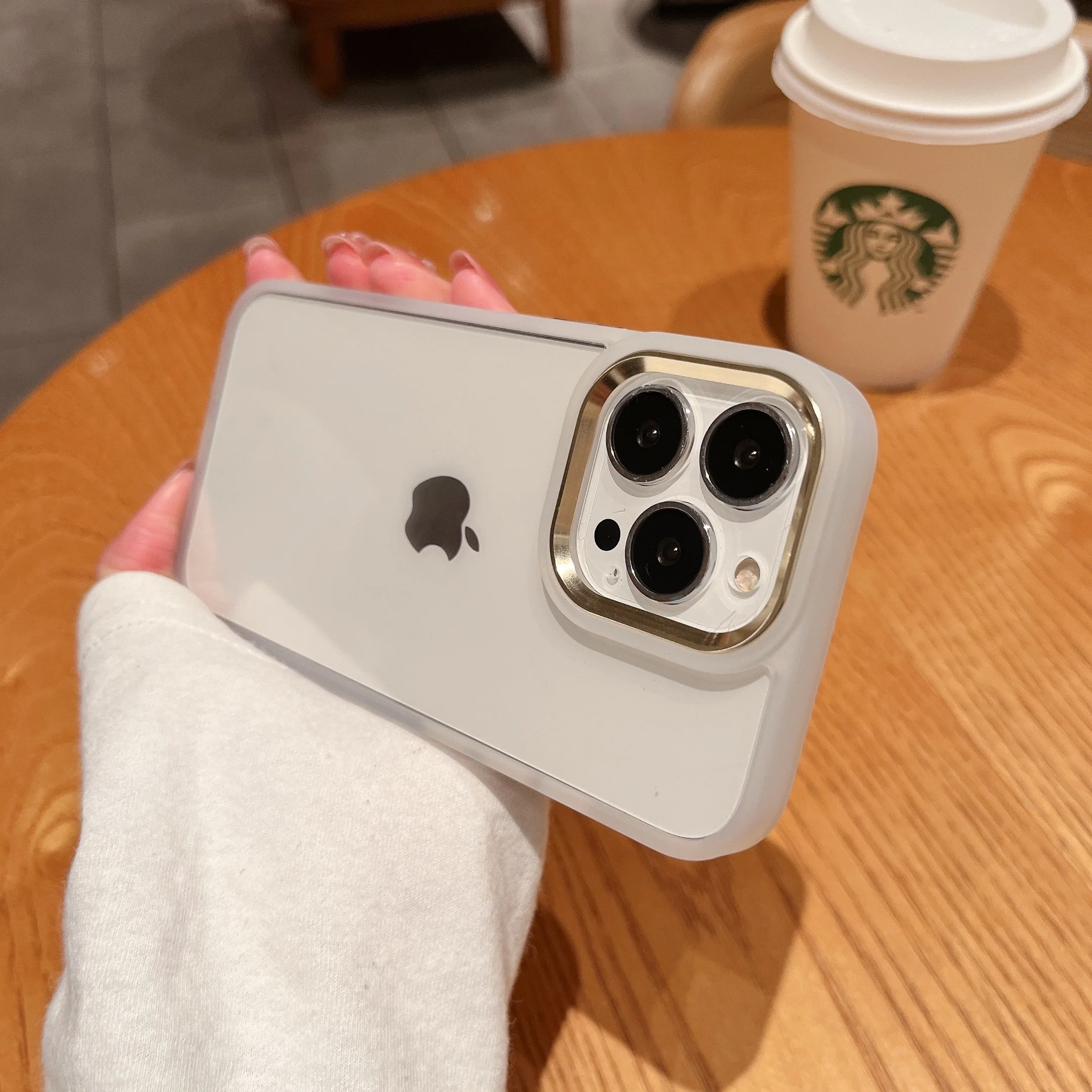 Capa Protetora Com Anel De Câmera Em Metal (dourada) Para Iphone 11