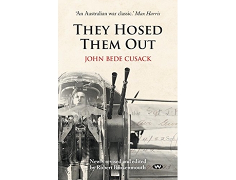 Livro They Hosed Them Out de John B Cusack (Inglês)