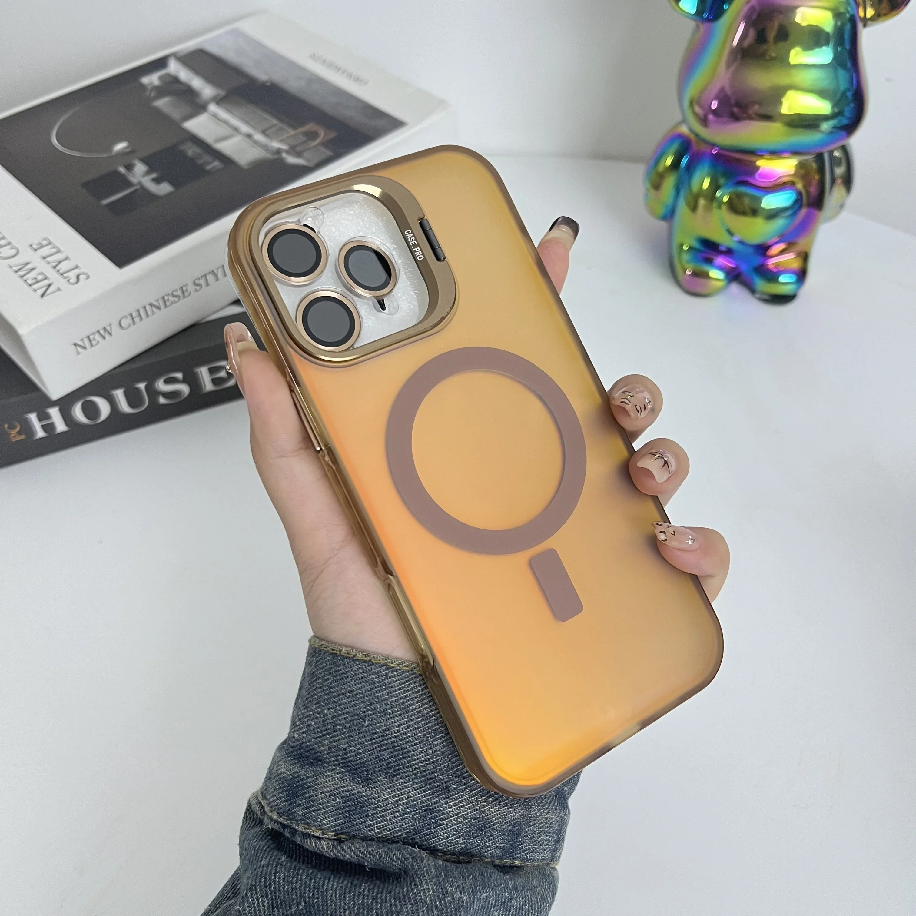 (iphone 16 Plus, Dourado) Capa Magnética Para Celular Com Acabamento Fosco E Que Muda De Cor, Compatível Com Magsafe.