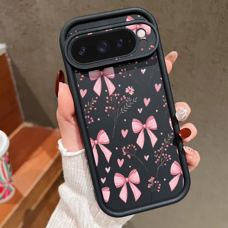 Capa Para Celular Google Pixel 8 (preta) Com Estampa De Laço Rosa E Flores, Capa Macia À Prova De Choque.