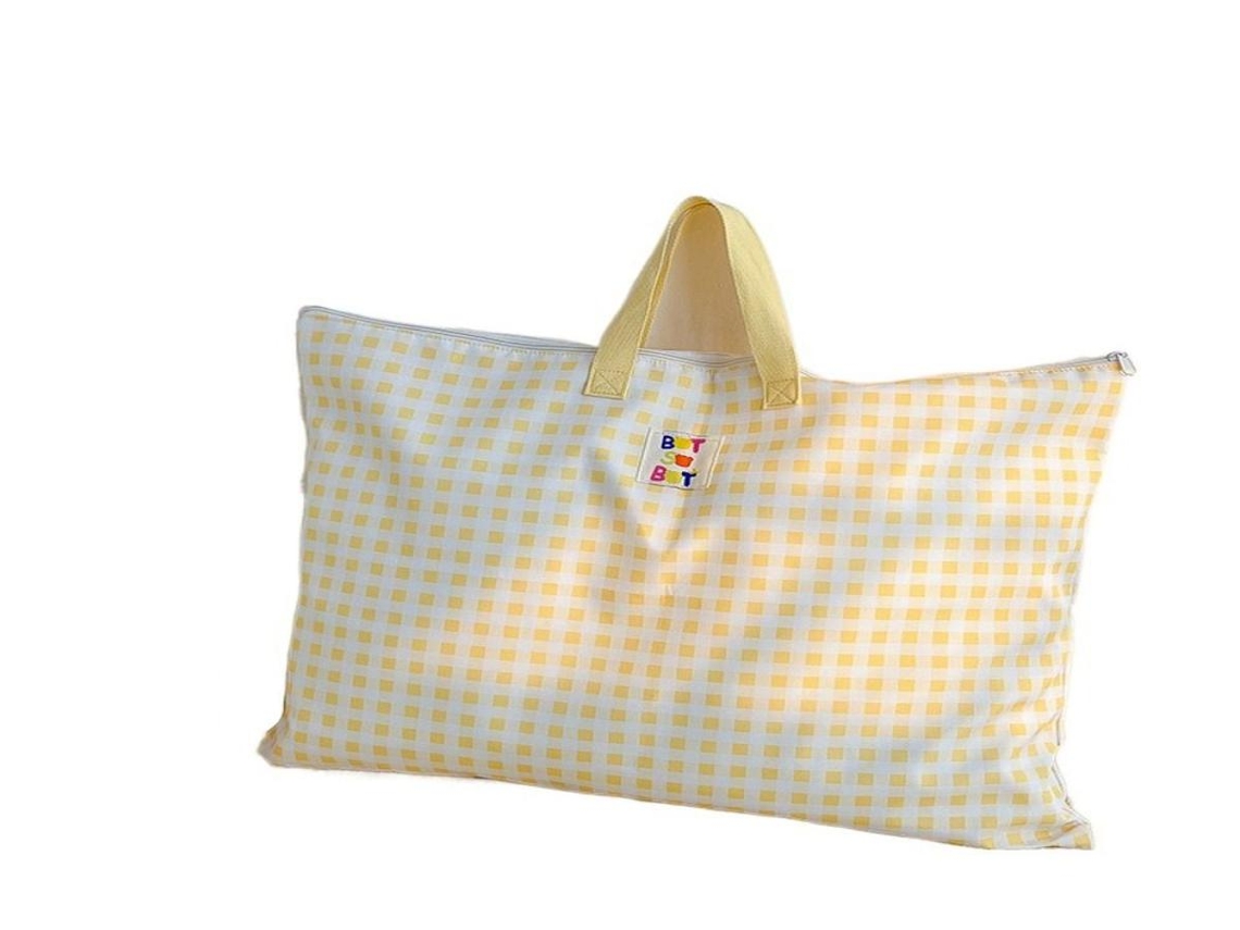 Lurelia Lancheira, Em Nylon, Leve E Compacta, Cor Amarelo, Para Escola