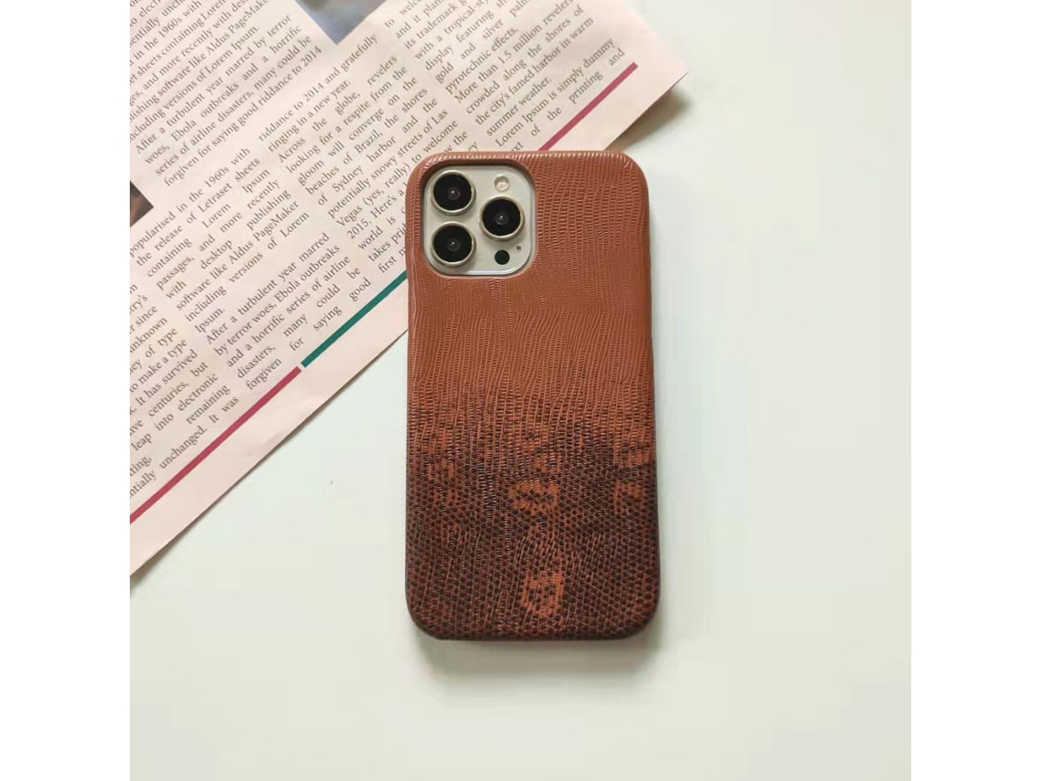 Capa Para Iphone 17 Marrom Degradê