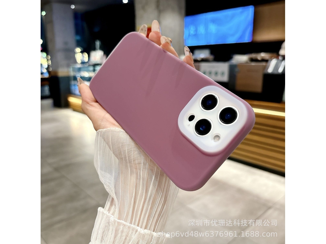Capa Para Iphone 17 Air Em Silicone Líquido Jelly Plum, Design Simples E Cor Sólida, Com Proteção Total.