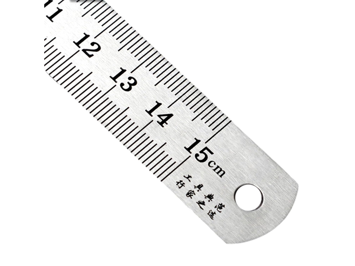 Réguas de metal para aprender a desenhar, ferramentas de medição em aço inoxidável para medir e cortar metal.