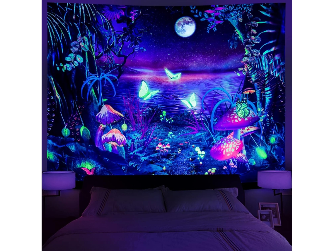 Tapeçaria Floresta Fantástica com Luz Negra, Papel de Parede Estético com Lua, Papel de Parede com Borboletas Reativo a Uv BRILVIBERA (130cm× 150cm)