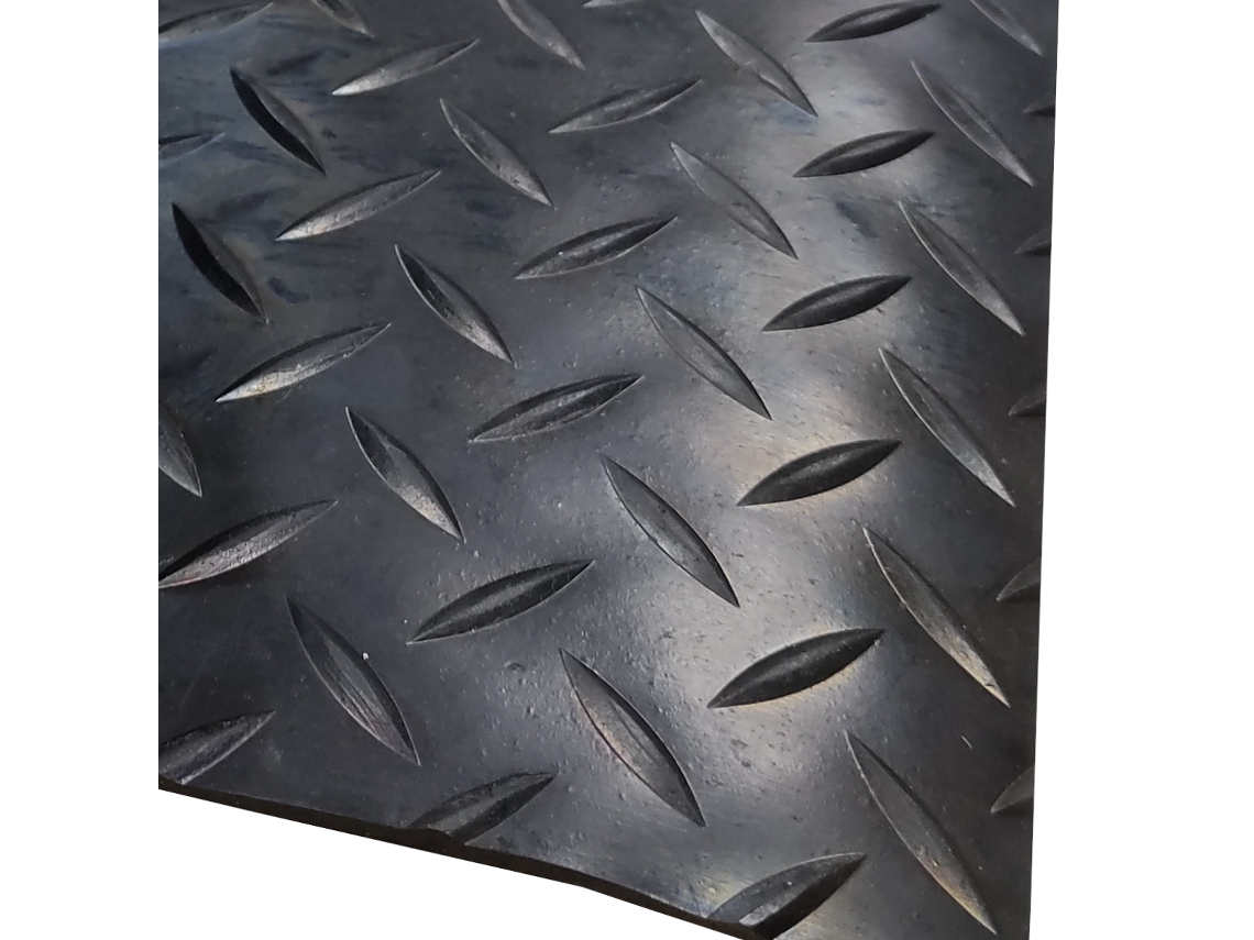 Revestimento Antiderrapante - Diamante Preto - 3mm - 100x250cm - Composição 100% Borracha - Pavimento PVC - Piso de Borracha