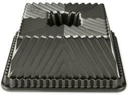 Forma Bundt Quadrada NORDIC-WARE Dourado
