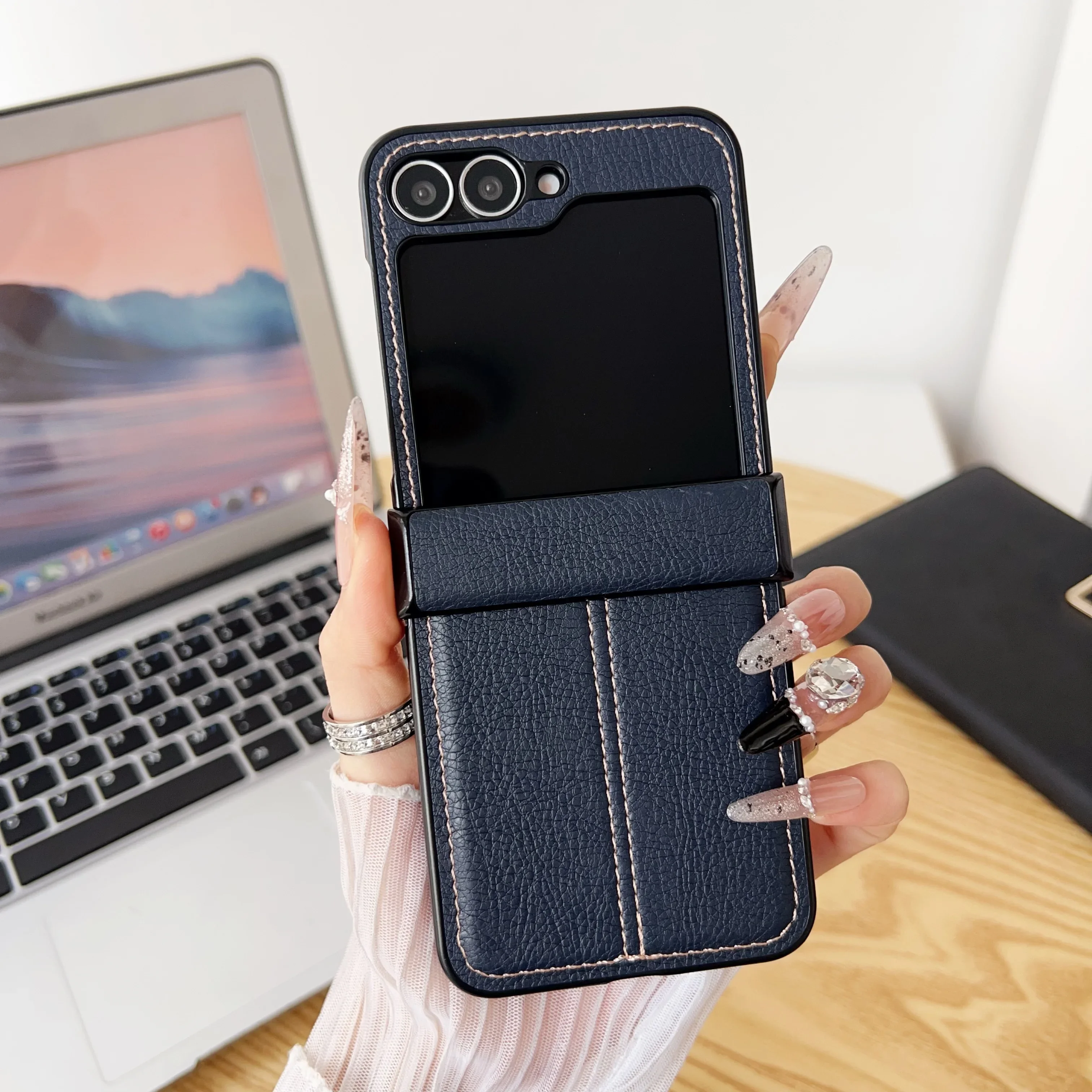 (azul, Galaxy Z Flip7) Capa Flip Para Celular Estilo Retrô, Com Textura De Couro, Feita De Material Pu Resistente A Quedas.