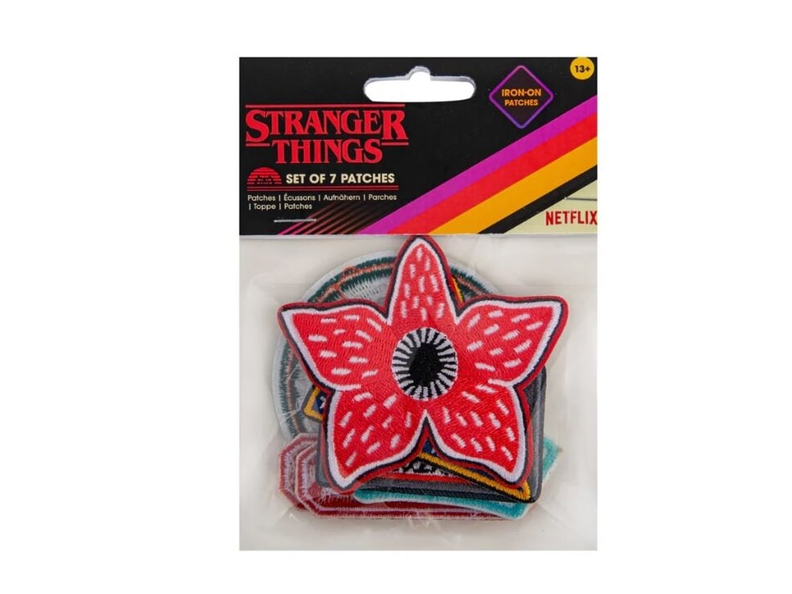 Conjunto De Pins Stranger Things 7 Remendos De Poliéster