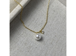 Colar de Pérolas em Prata de Lei 925 , Pingente Simples de Estilo Francês com uma Única Pérola, Pérola Pequena, Luxo Discreto MDUG (dourada)