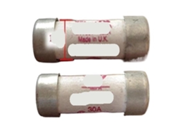 Fusível Fwp-10a 15a 20a 25a 30a 32a 40a 50a14fa-14f 700v(fwp-20a14fa 20a) Para Uso Doméstico E Profissional