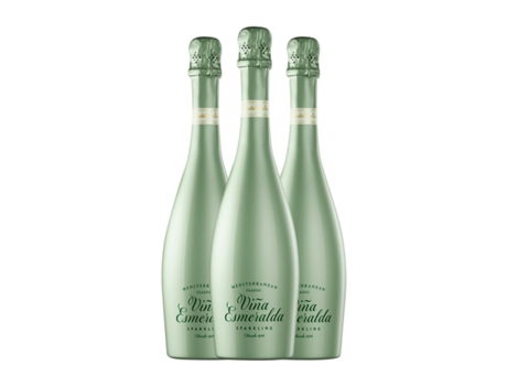 Espumante MIGUEL TORRES Viña Esmeralda Sparkling Mascate Catalunya (0.75 L - 3 Unidades)