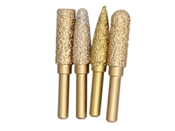 Conjunto de 4 brocas rotativas para esmerilhamento de metal e trabalhos finos em madeira.