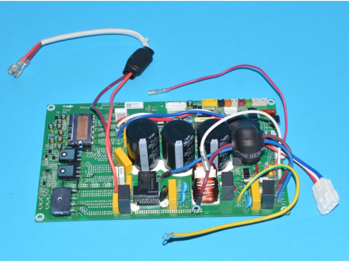 Placa de Controlo Unidade Exterior para Ar Condicionado HISENSE K1995972