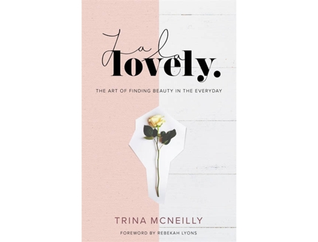Livro La La Lovely de Trina Mcneilly (Inglês - Capa Dura)