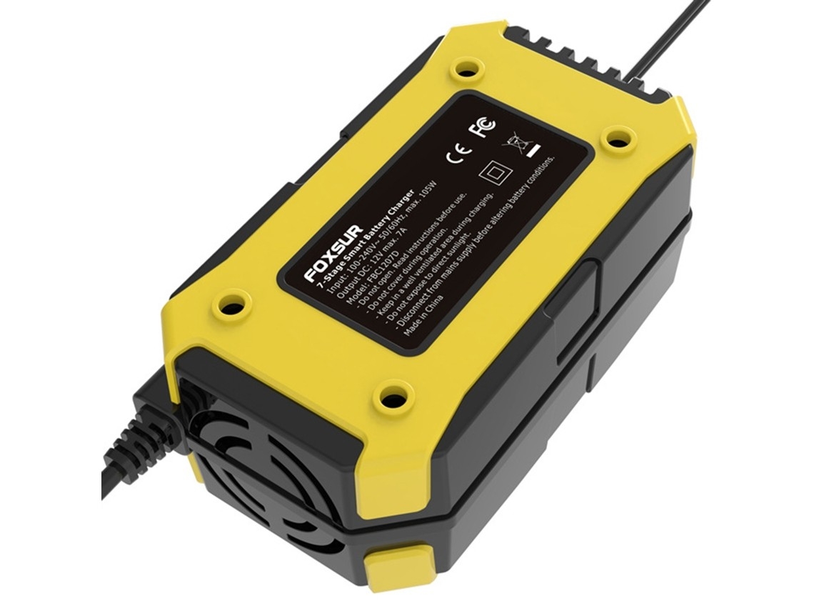 Carregador Veicular De 12v 7a Com Visor Lcd E Plugue Europeu.
