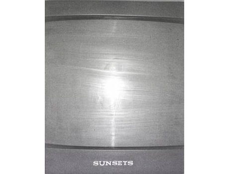 Livro sunset de daniela comani (inglês)