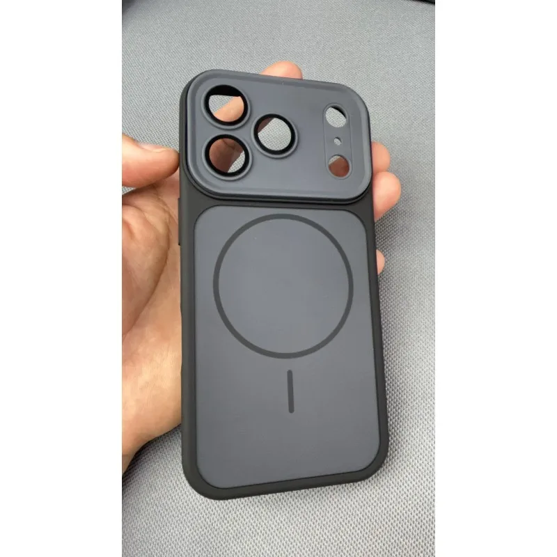 Capa Para Iphone 14 Plus Preta, Fosca, Magnética E Semitransparente Com Carregamento Sem Fio.