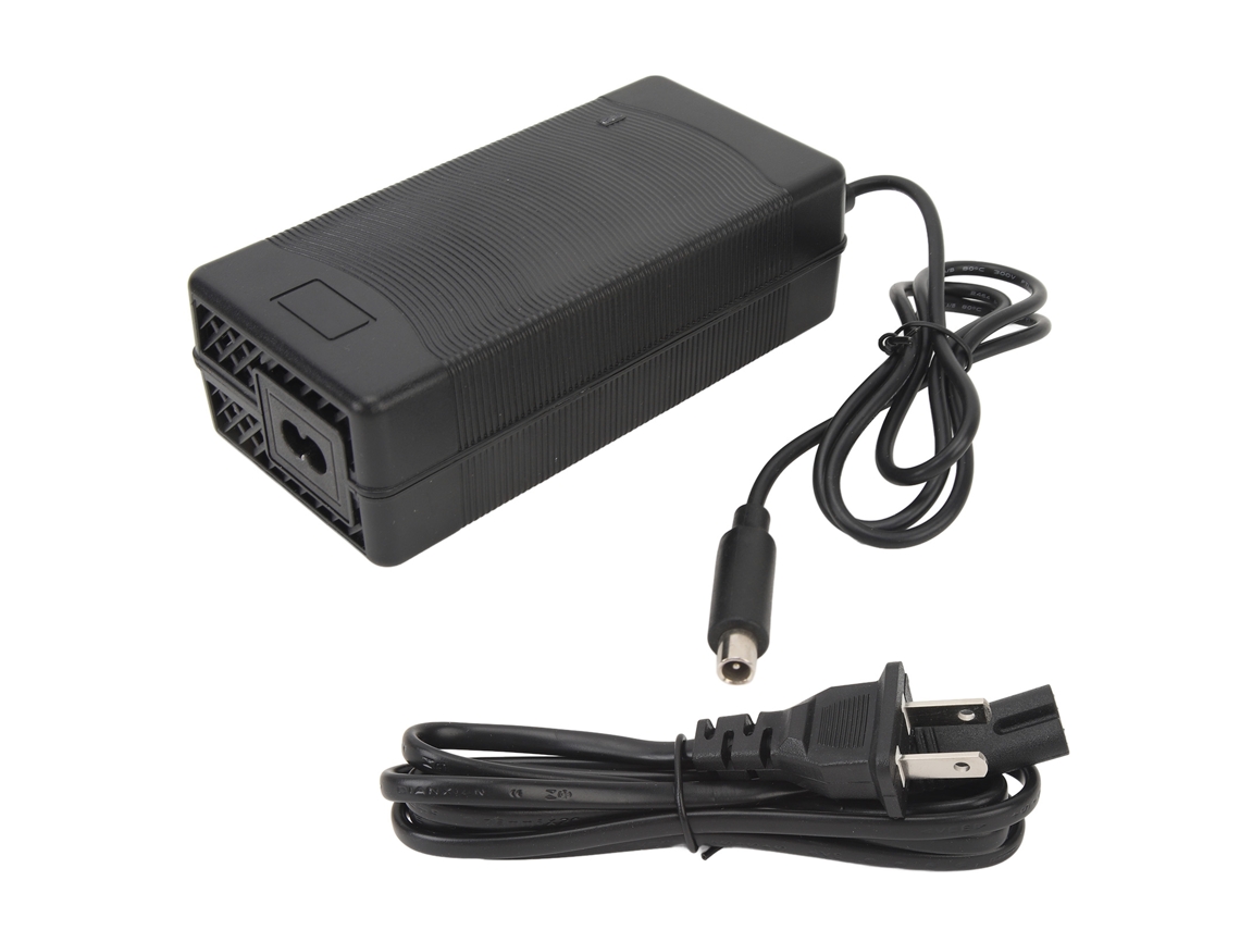Cargador de Bateria de Lítio 54.6V 2A para M365 Pro
