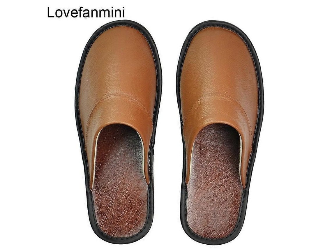 Sapatos de dança latina em couro genuíno bico fechado salto baixo 3,5cm antiaderente para festas e treinos Vermelho | S/MARCA