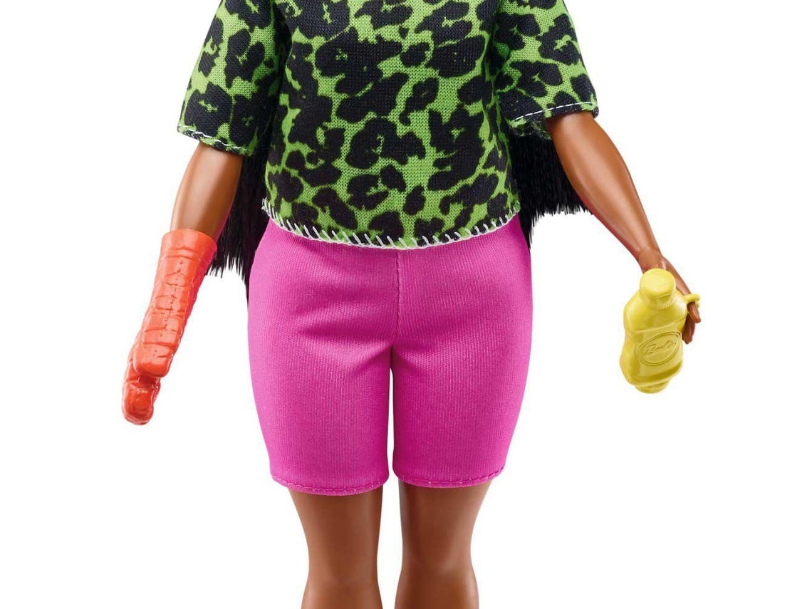 Barbie e a Partir Definir a Partir de Jogo com Churrasco