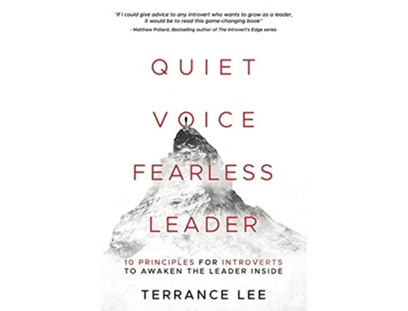 Livro Quiet Voice Fearless Leader 10 Principles For Introverts To Awaken The Leader Inside de Terrance Daryl Lee (Inglês)