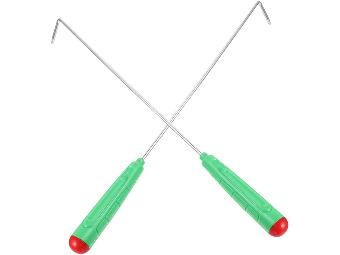 Conjunto De 2 Atiçadores De Ferro Forjado Com Cabo Verde, Medindo 33 Cm, Para Lareira.