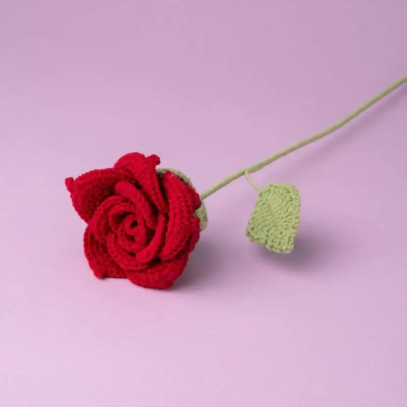 Buquês De Rosas Trançadas À Mão, Flores De Crochê Requintadamente Elaboradas, Rosas Artificiais Criativas.