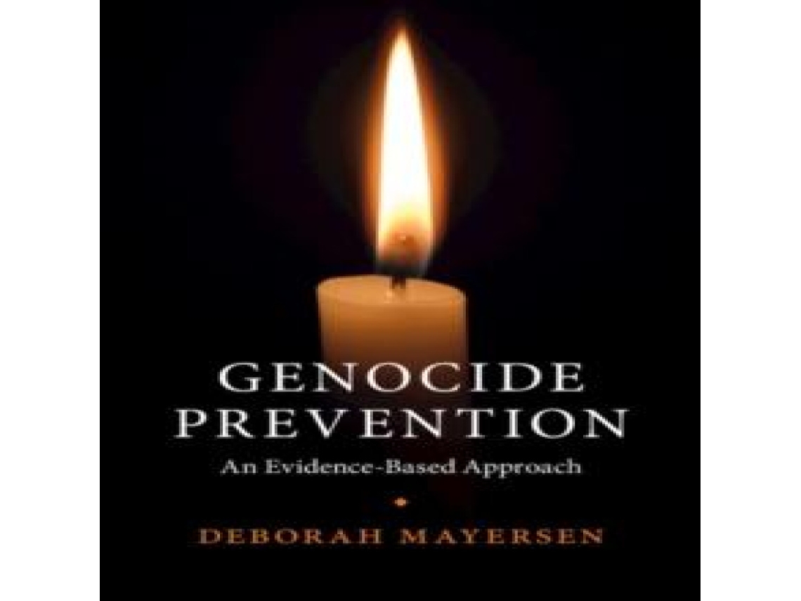 Livro Genocide Prevention de Mayersen e Deborah (Inglês)