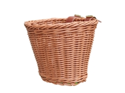 Móveis de jardim em rattan e plástico.