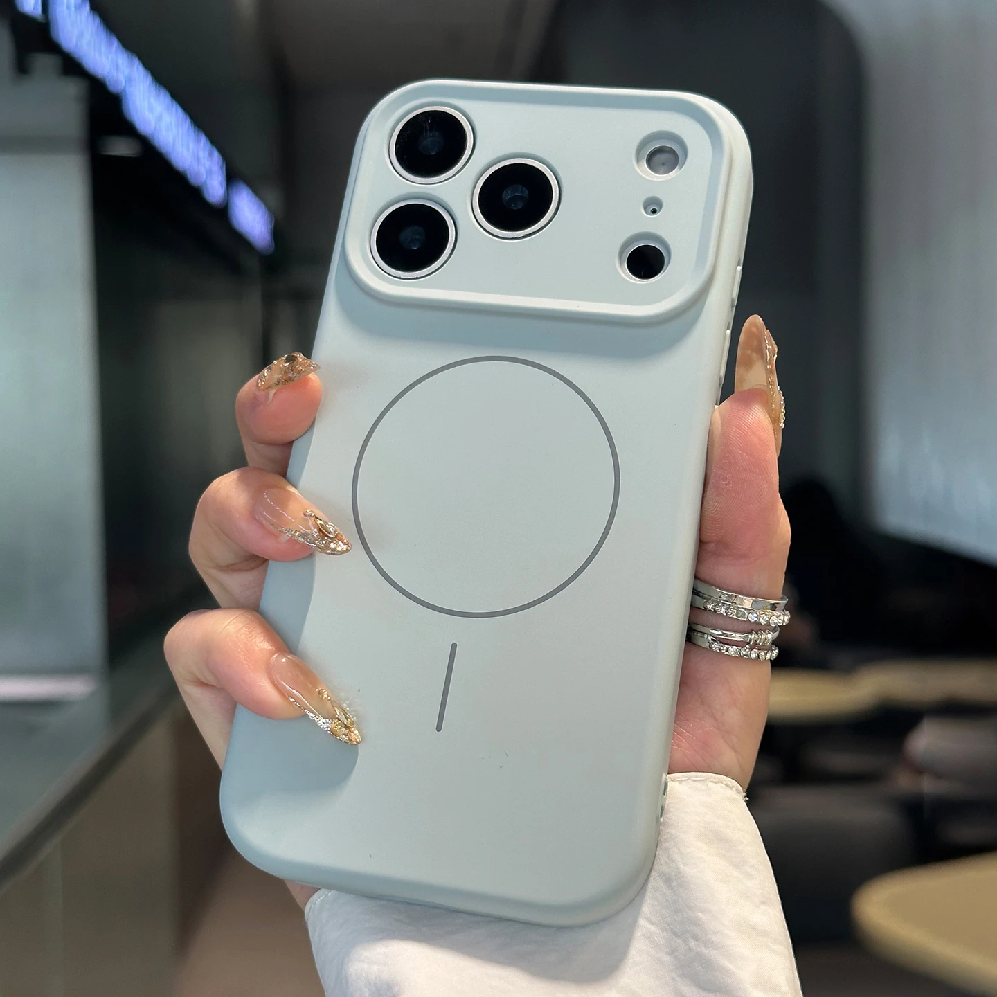 Capa De Celular Em Silicone Líquido Fosco (azul) Para Iphone 12 Pro Com Função Magnética.