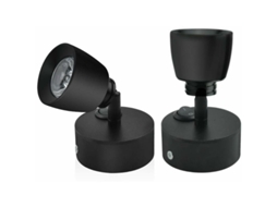 Luz de leitura interna para veículos recreativos com tecnologia de iluminação Triac e acabamento cromado BRILVIBERA.