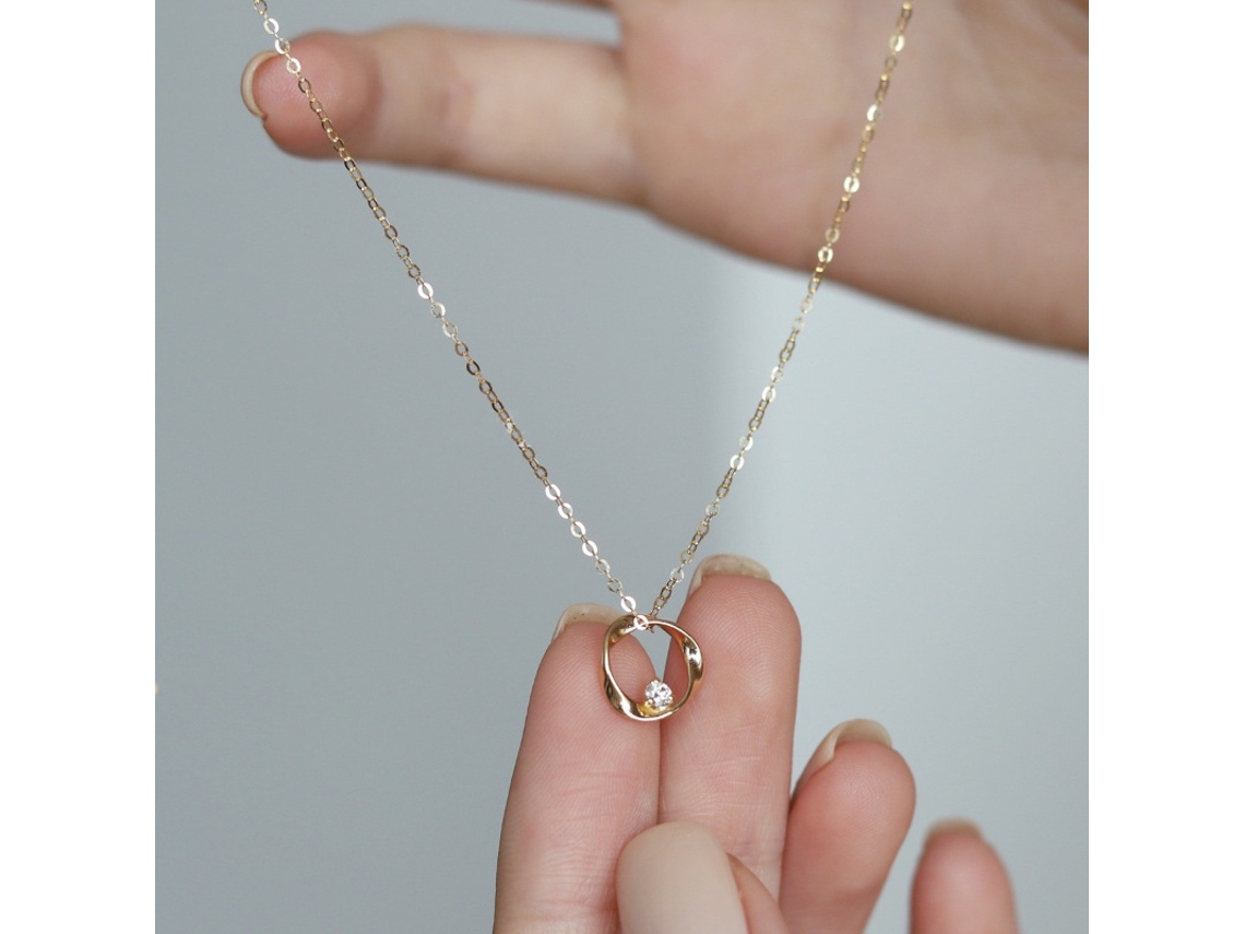 Pingente Möbius em Prata de Lei S925 , Elegante e Versátil, com Design Minimalista, Sofisticado e de Alta Qualidade. MDUG (ouro Branco)