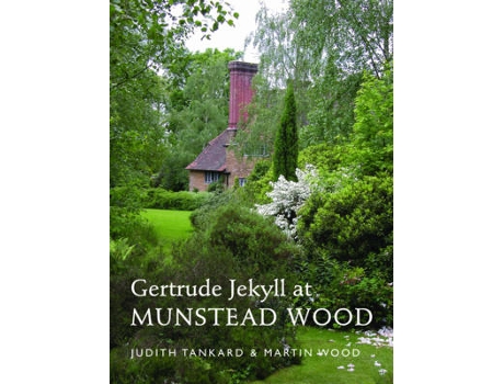 Livro gertrude jekyll at munstead wood de martin wood,judith b. tankard (inglês)