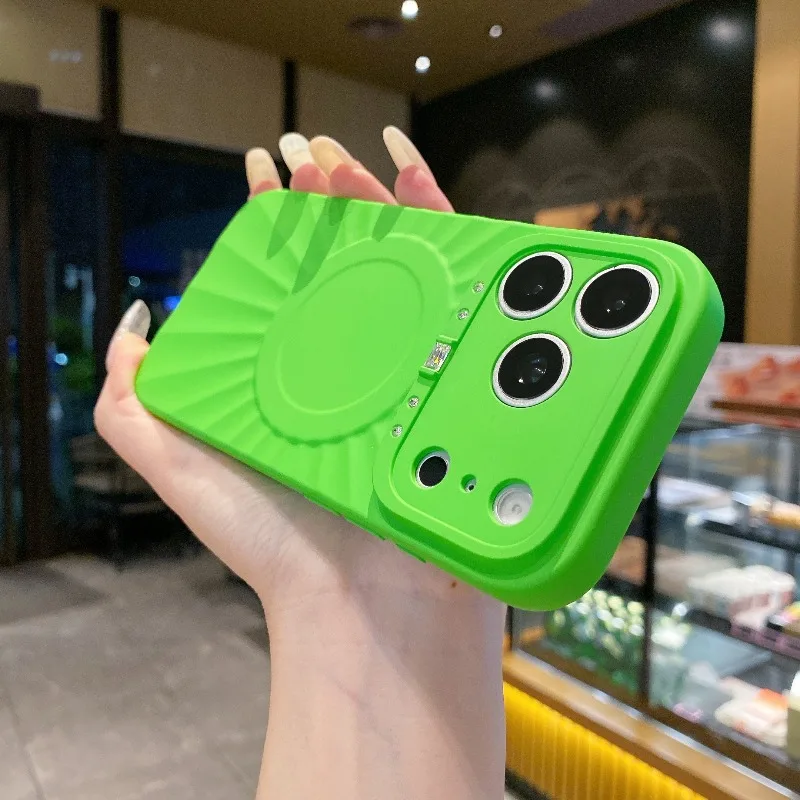 Capa Magnética De Silicone Líquido Para Iphone 16 Pro (verde), Com Proteção Para Lente.
