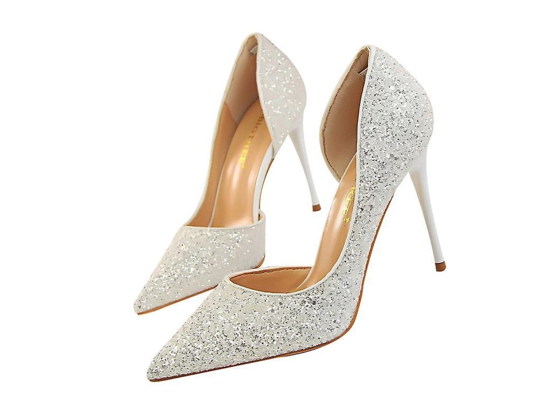 Sapatos de salto baixo femininos 2026 com bico arredondado e sola de borracha, elegantes e confortáveis para diversas ocasiões.