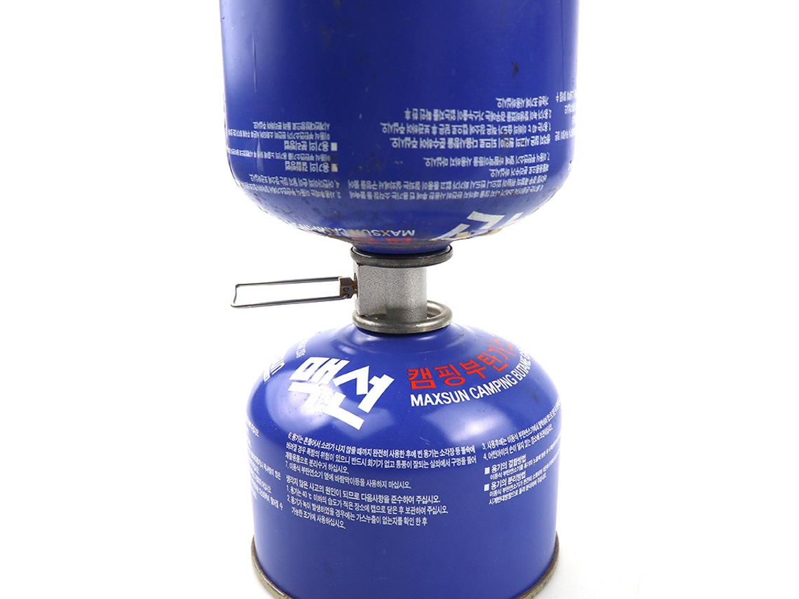 Adaptador de Valvula para Recarga de Canister de Gas