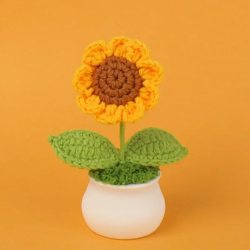 Flor De Girassol Tricotada Em Crochê, Um Lindo Vaso De Flores Artificiais Criativas.