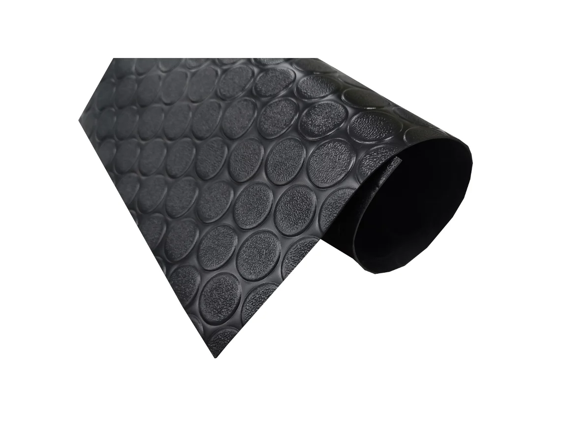 Revestimento Antiderrapante - Circulos Preto - 1mm - 100x400cm - Composição 100% PVC - Pavimento PVC - Piso de Borracha