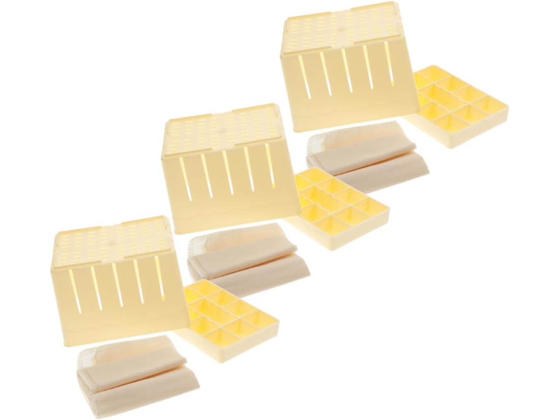 Conjunto Com 3 Moldes Para Tofu Tecido E Plástico Em Caixa Prática