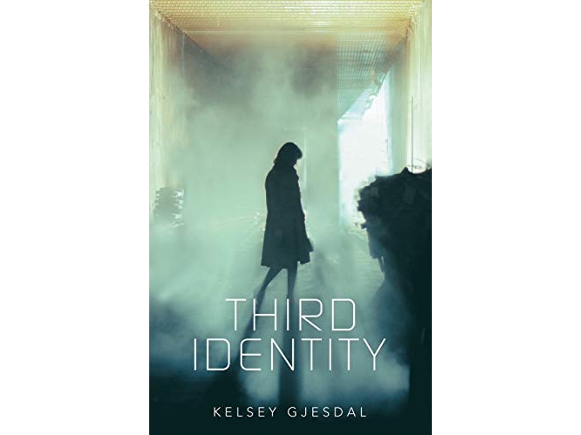 Livro Third Identity de Kelsey Gjesdal (Inglês)